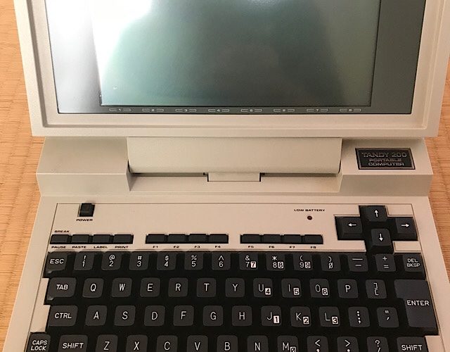 TANDY200をチェックする