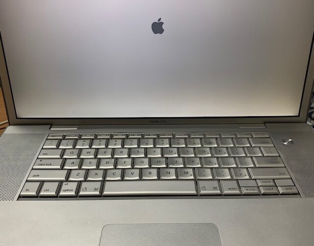 MacBookPro Late2007 17inch(A1229)２台目をメンテナンス